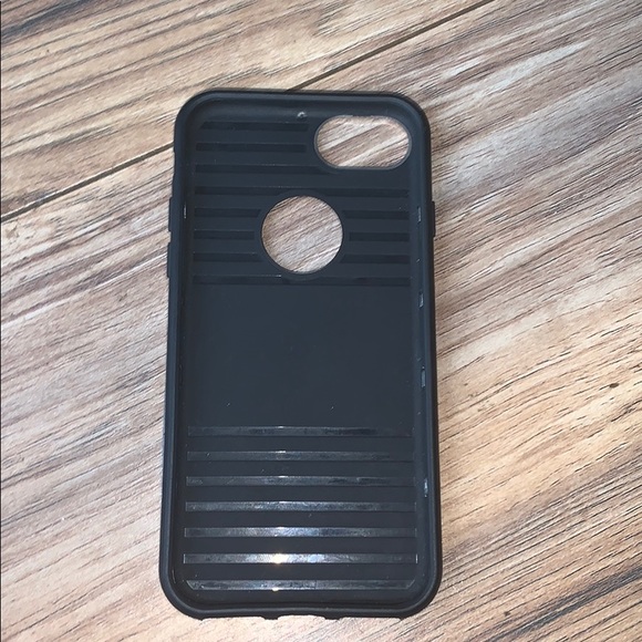 Phone cases - Picture 2 of 5